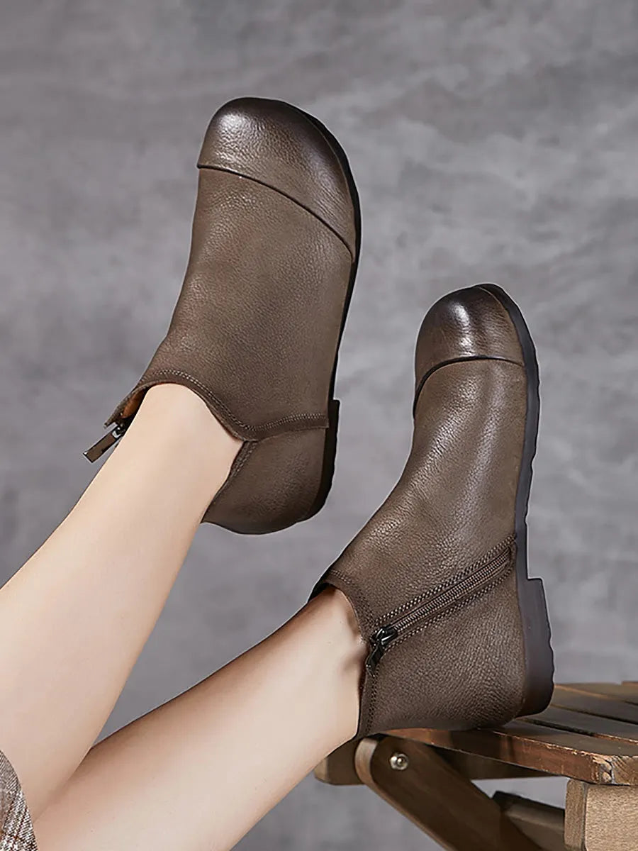 Finely Styled Boots with a Classic Vintage Look