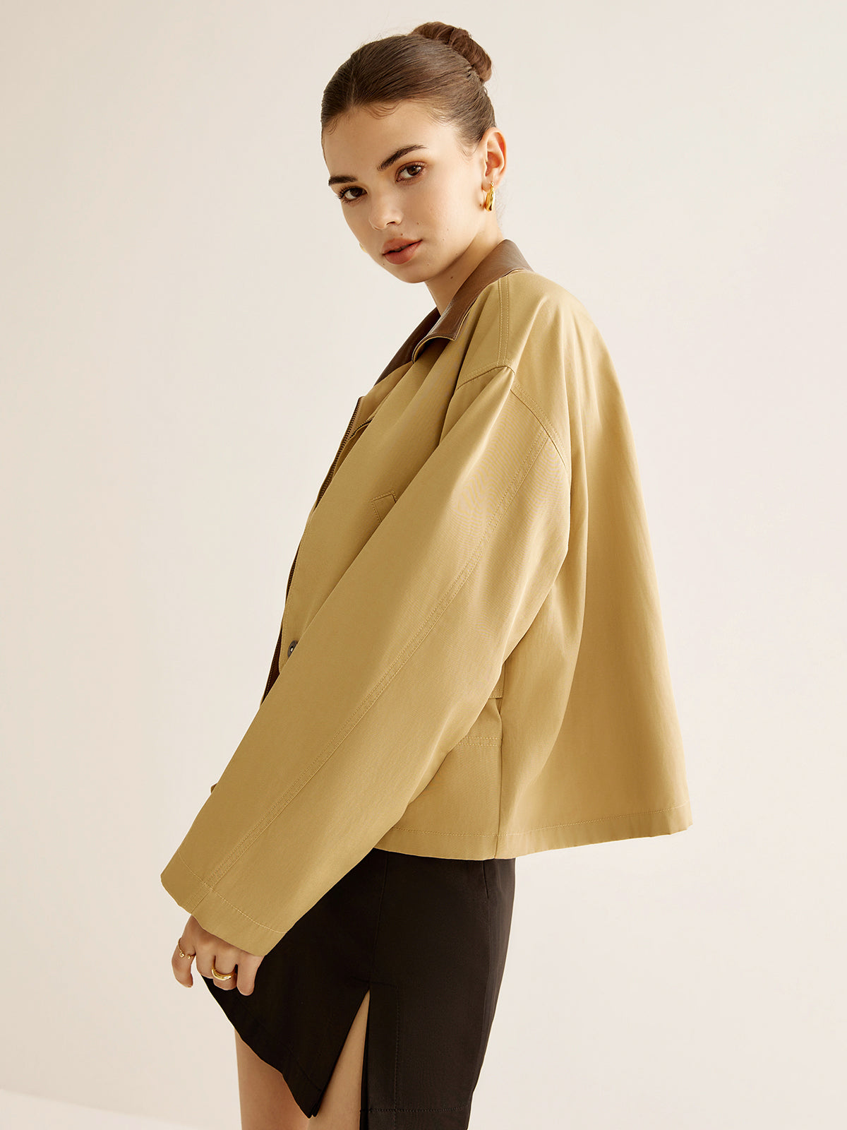 Contrast-collar Zipper Trench Coat