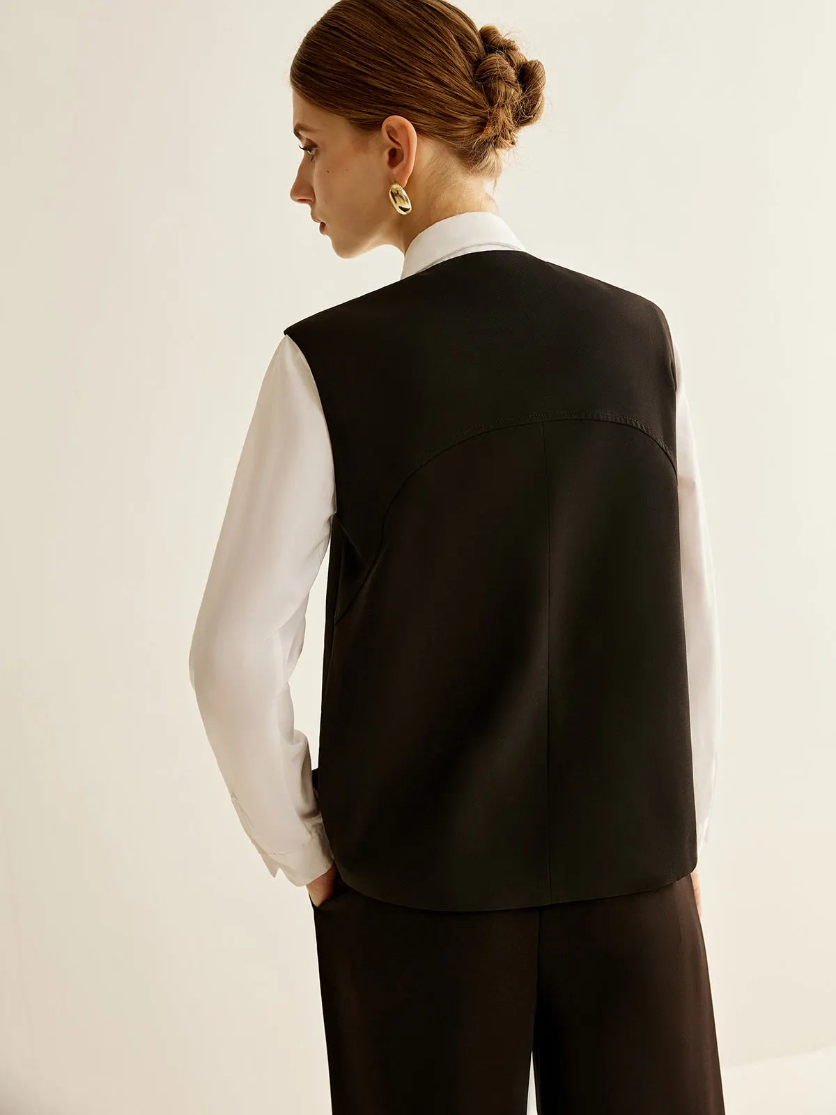 Piped Button Slit Vest
