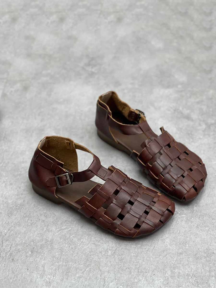 Subtly Elegant Sandals with a Refined Vintage Look