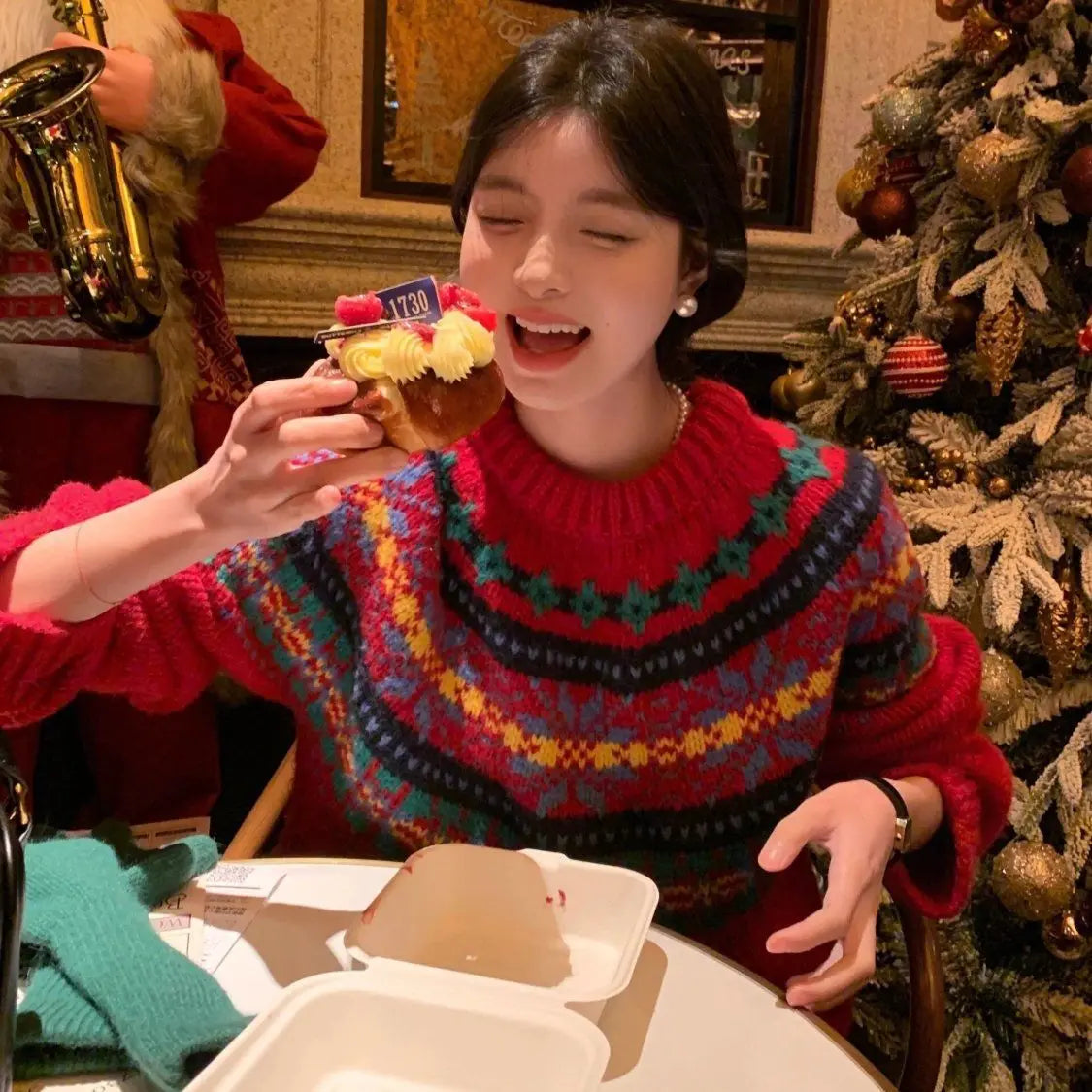 Fabiola® | Women's Christmas print jacquard knitted crew neck sweater