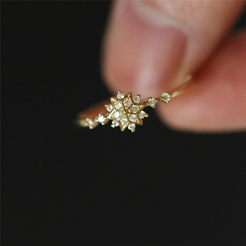 The Little Snowflake Ring