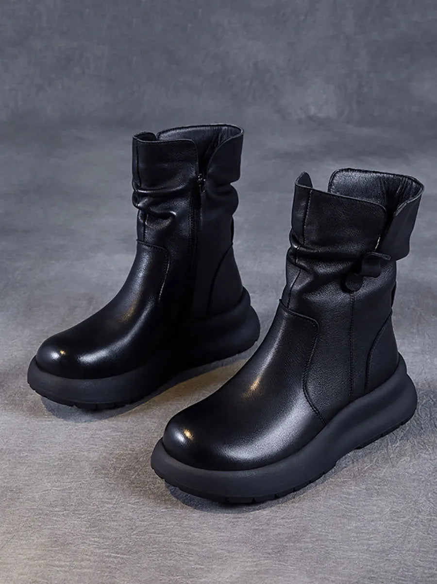 Casually Elegant Boots with a Refined Edge