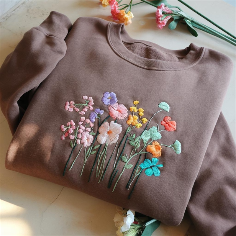 Comstylish Floral Embroidered Sweatshirt