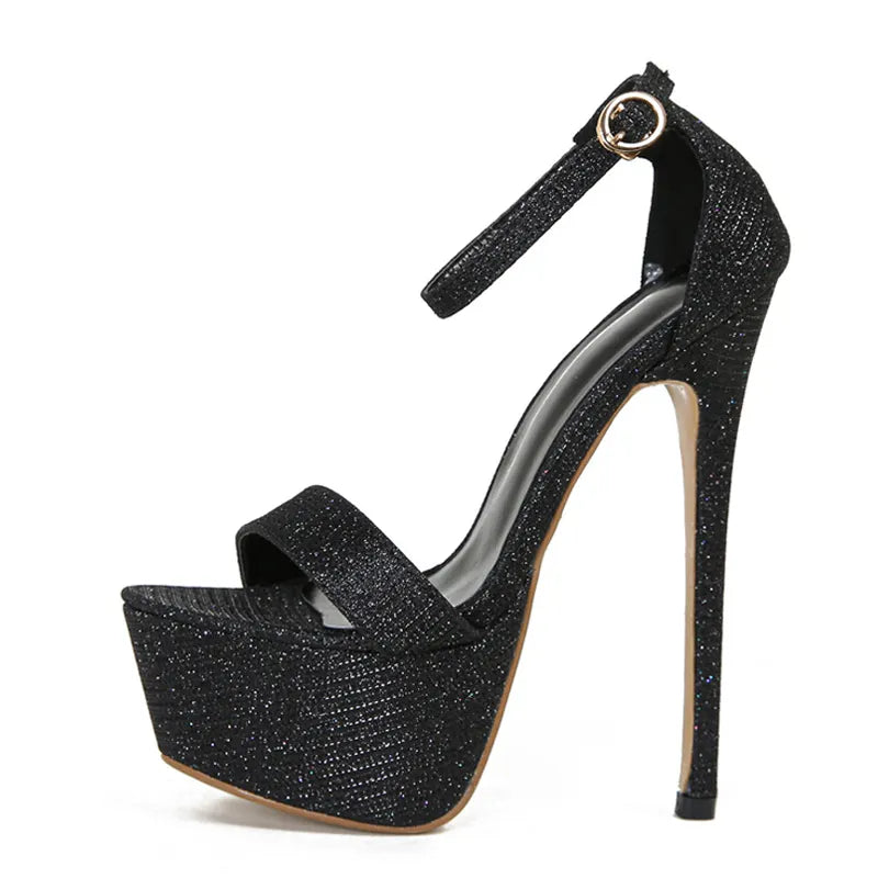 Casually Elegant Heels with a Refined Edge