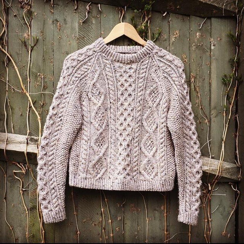 Woman Aran Jacquard Weave Cozy Warm Sweater elevenforest