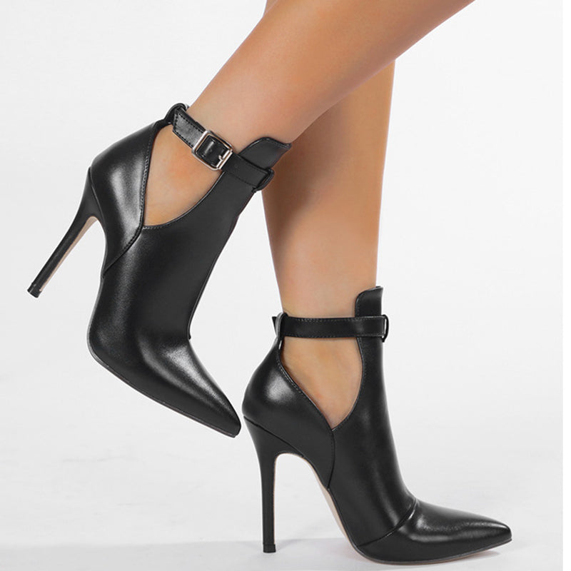 Finely Styled Shoes with a Classic Vintage Look