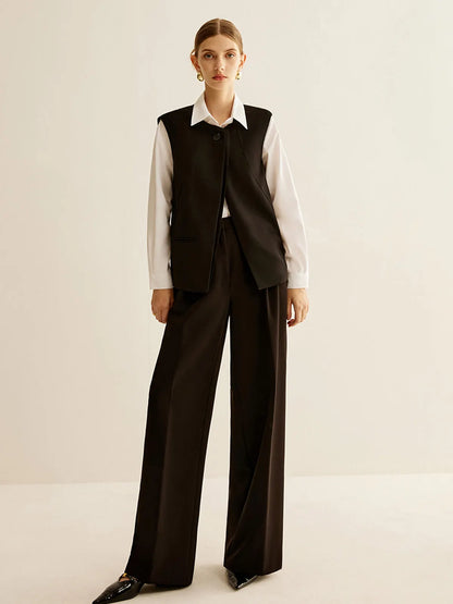 Piped Button Slit Vest