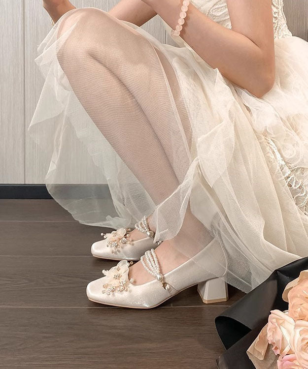 Subtly Elegant Shoes with a Refined Vintage Look
