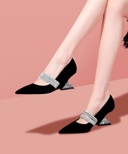 Vintage Style Sandals with a Modern Fit