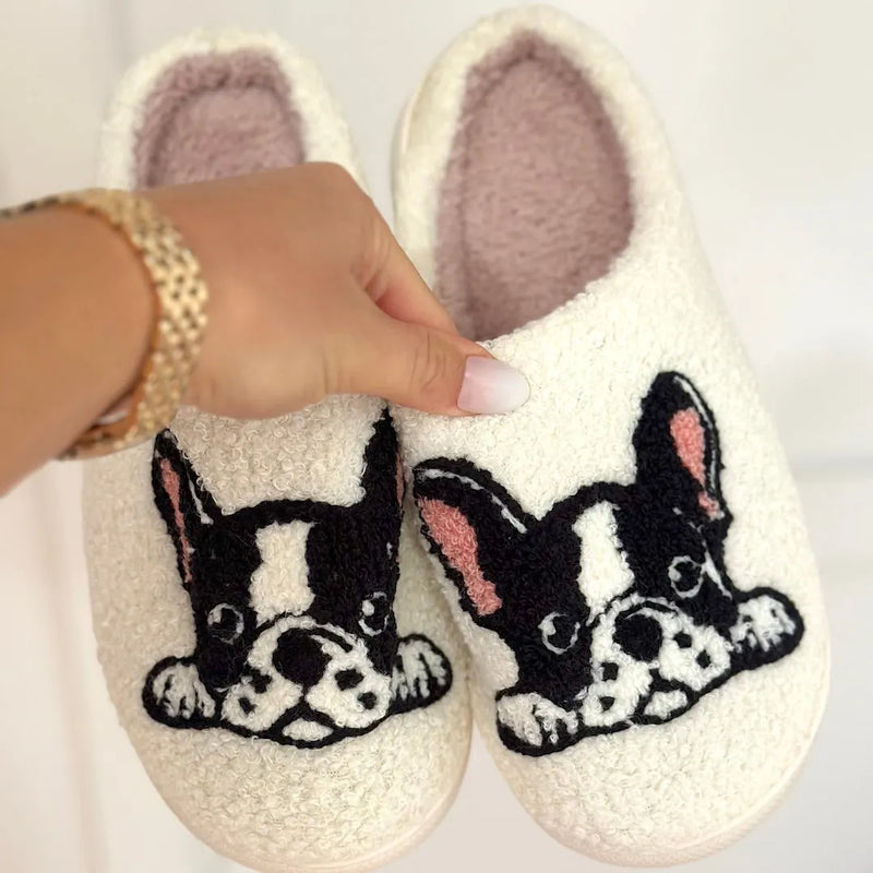 Classic Designed Slippers in a Timeless Cut