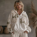 Women's Vintage White Rose Pattern Comfortable Warm Hoodie elevenforest