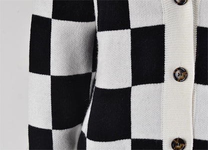 Autumn Winter Plaid Sweater Stitching Cardigan Top Knitted Coat Tide