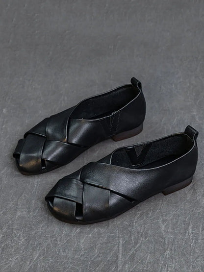 Classic Vintage Shoes with a Flattering Fit