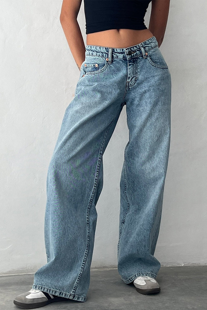 Low Rise Washed Straight Jeans