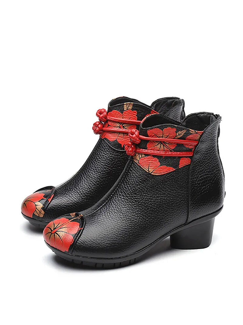 Finely Styled Boots with a Classic Vintage Look