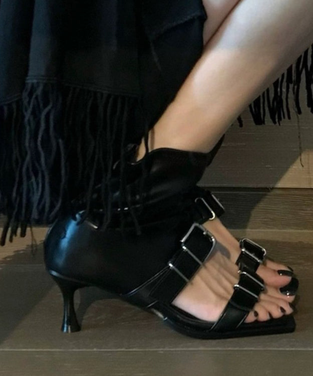 Classic Vintage Heels with a Flattering Fit