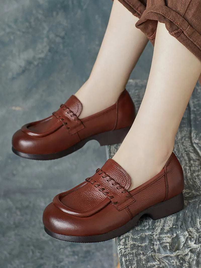 Subtly Elegant Shoes with a Refined Vintage Look