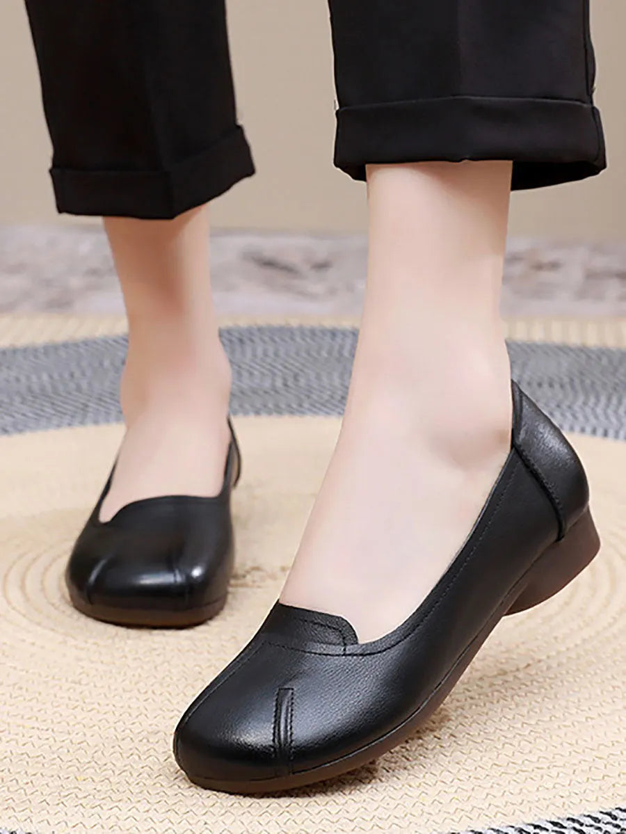 Classic Vintage Shoes with a Flattering Fit