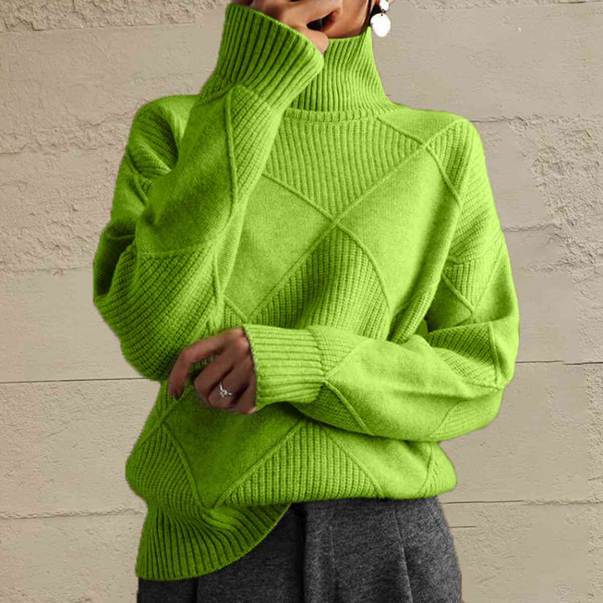 JO | Versatile and comfortable sweater