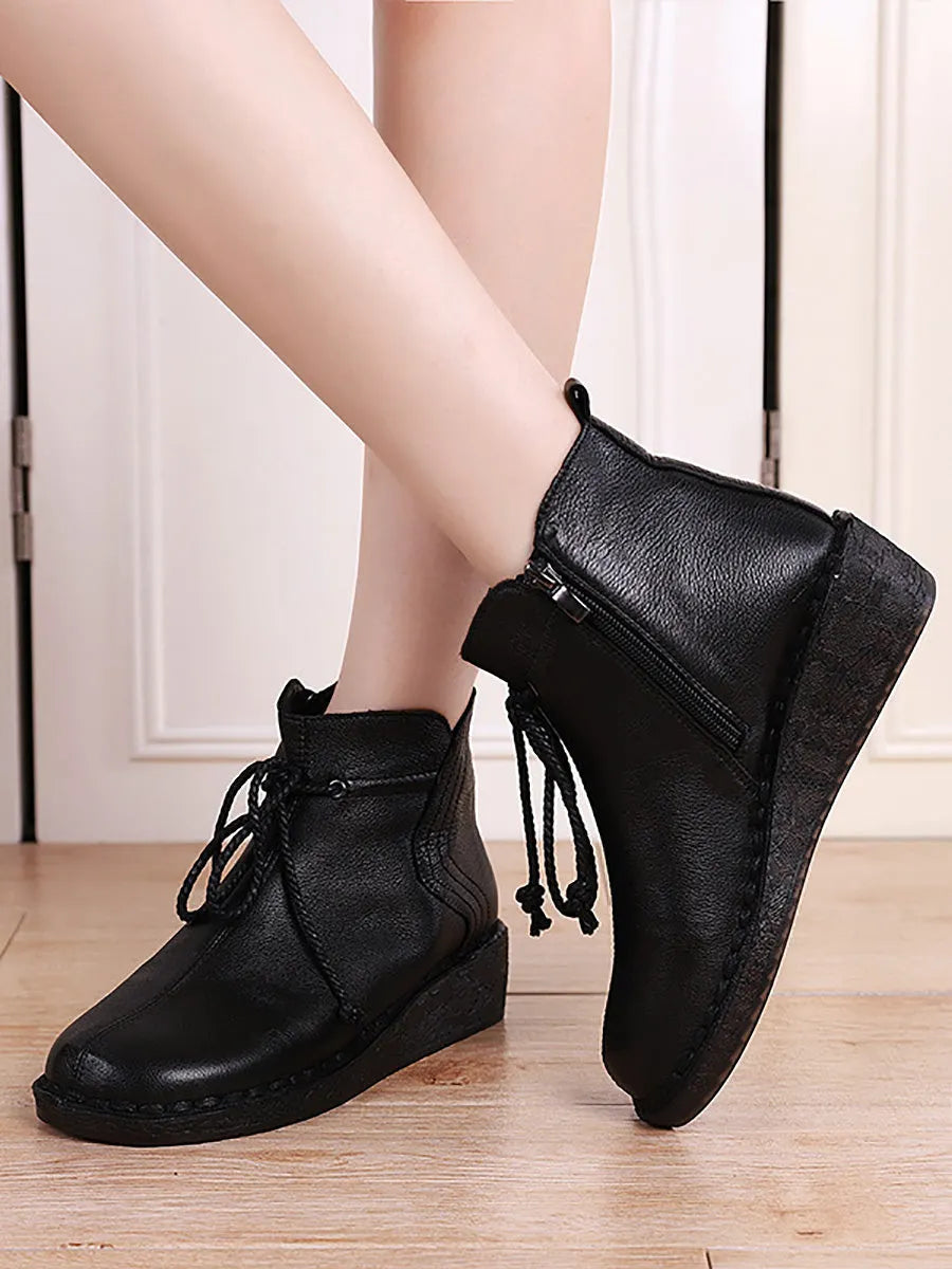 Finely Styled Boots with a Classic Vintage Look