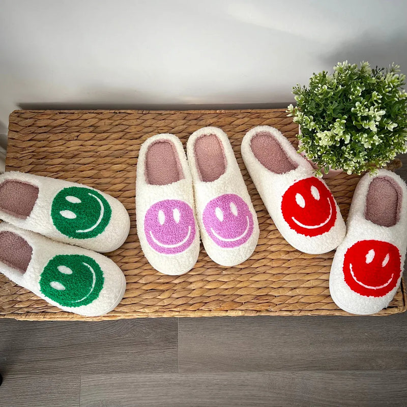 Finely Styled Slippers with a Classic Vintage Look