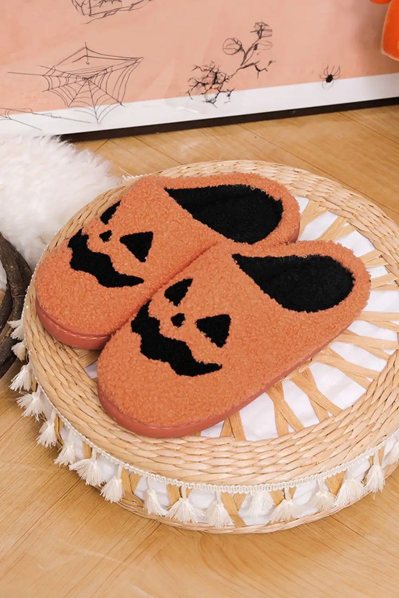 Beautifully Crafted Slippers in a Classic Style