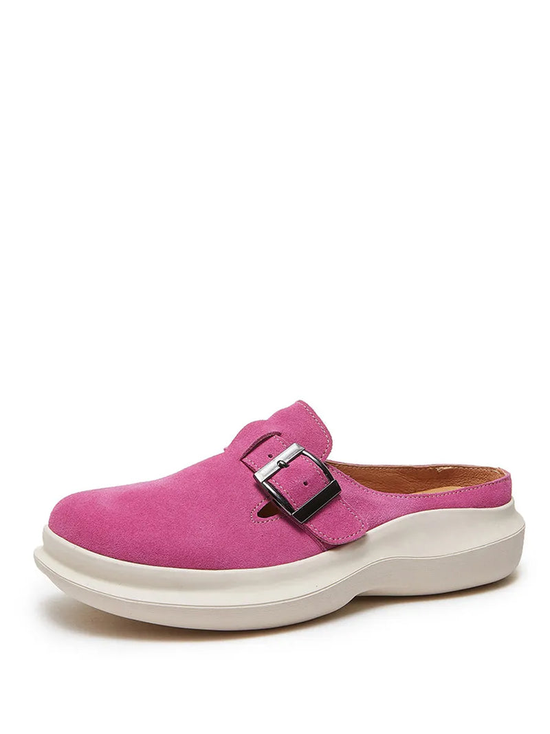 Casually Elegant Slippers with a Refined Edge