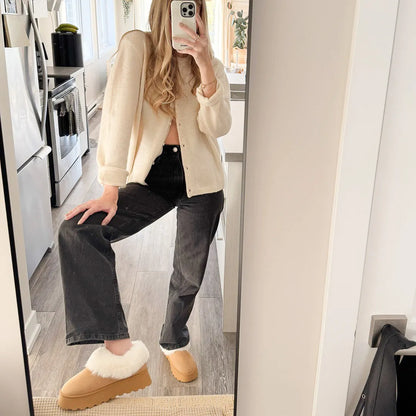 Finely Styled Slippers with a Classic Vintage Look