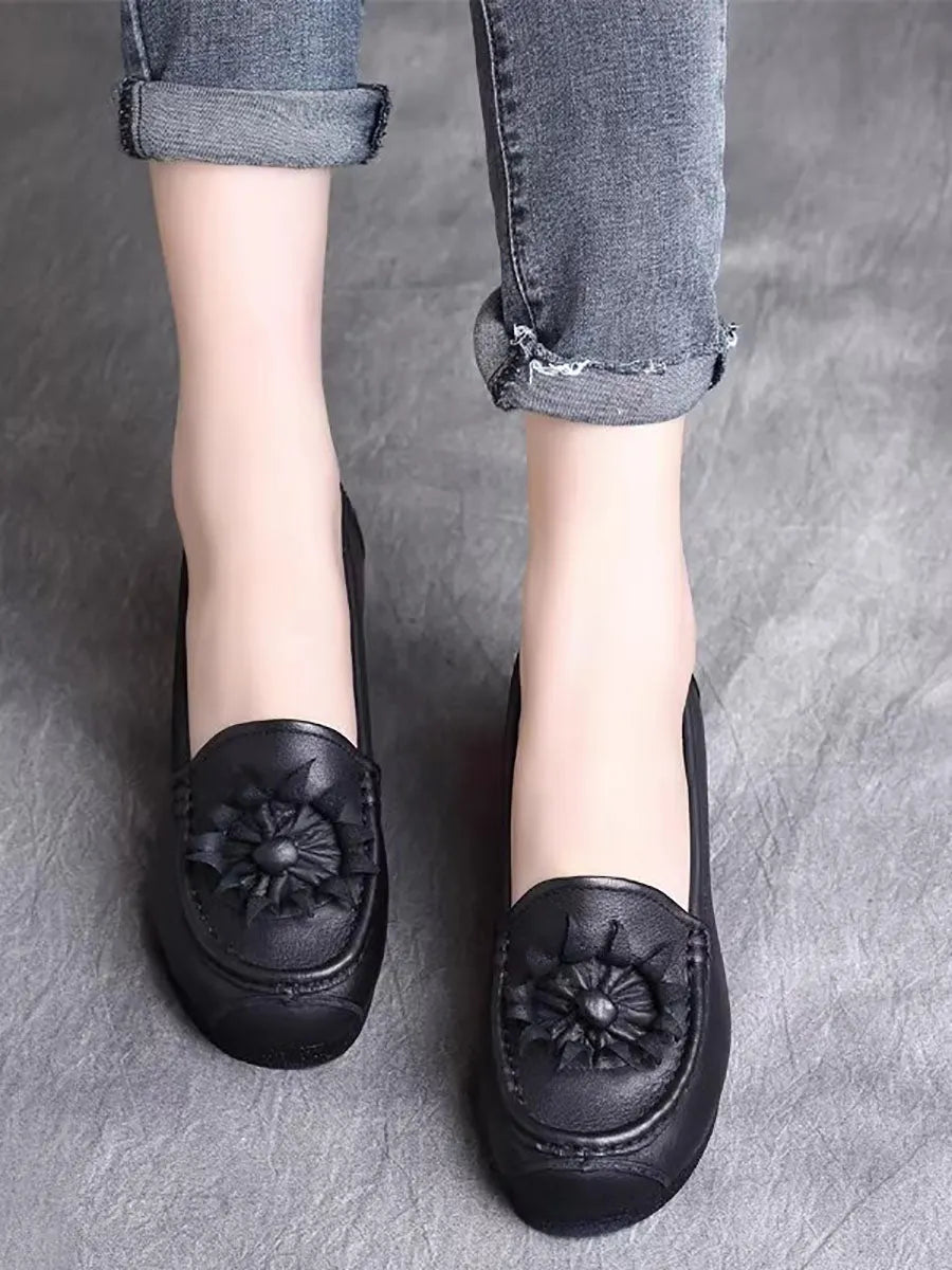 Casually Elegant Shoes with a Refined Edge