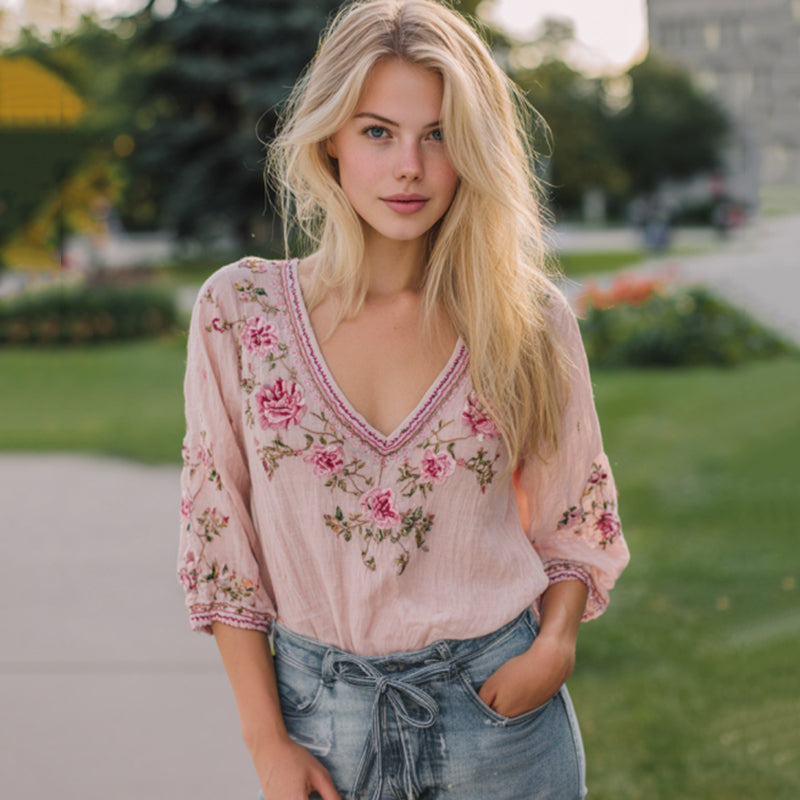 Women's Vintage Pink Floral Embroidery V-neck T-shirt elevenforest