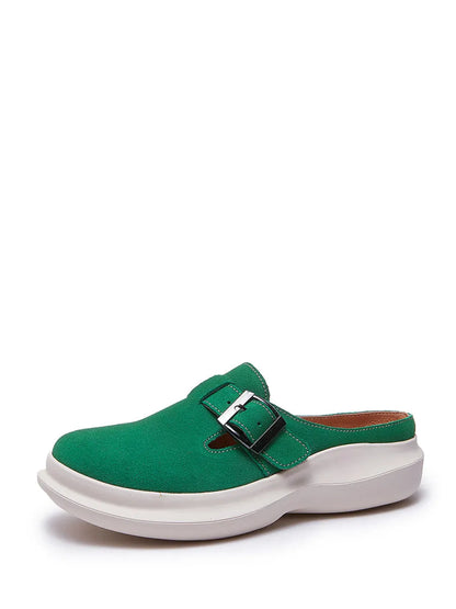 Elegantly Styled Slippers for Everyday Wear