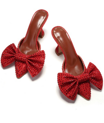 Classic Vintage Heels with a Flattering Fit