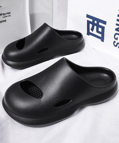 Elegantly Styled Slippers for Everyday Wear