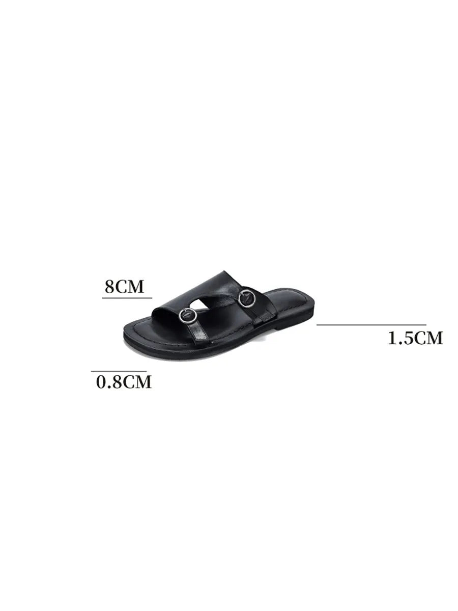 Beautifully Crafted Slippers in a Classic Style