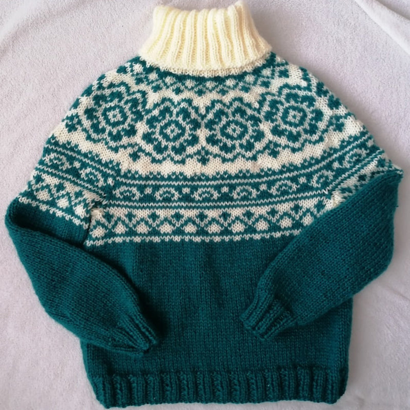 Vintage Icelandic Knitted Jacquard Women's Turtleneck Sweater elevenforest