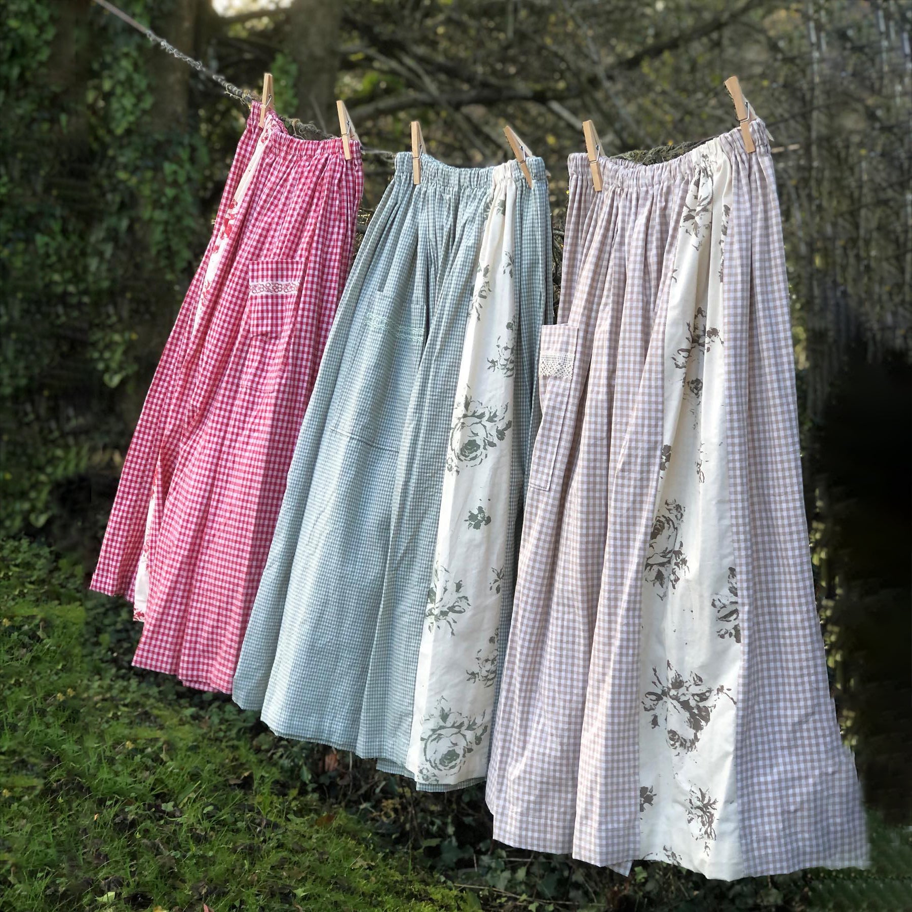 Women's Retro Plaid Pattern Floral Patch Linen Skirt elevenforest