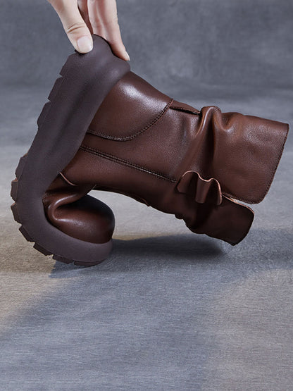 Casually Elegant Boots with a Refined Edge