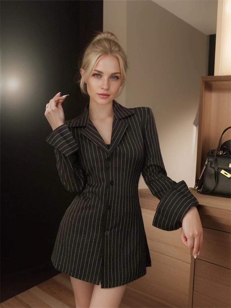 Blouses Black Stripe Slim Fit Shirts Long Sleeve Top Korean Office Lady Aesthetic Shirt
