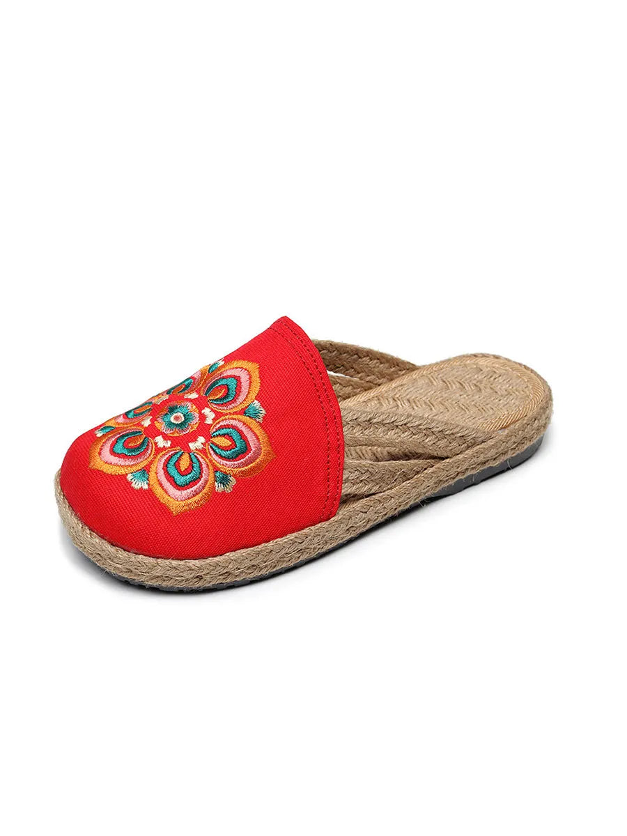 Classic Designed Slippers in a Timeless Cut