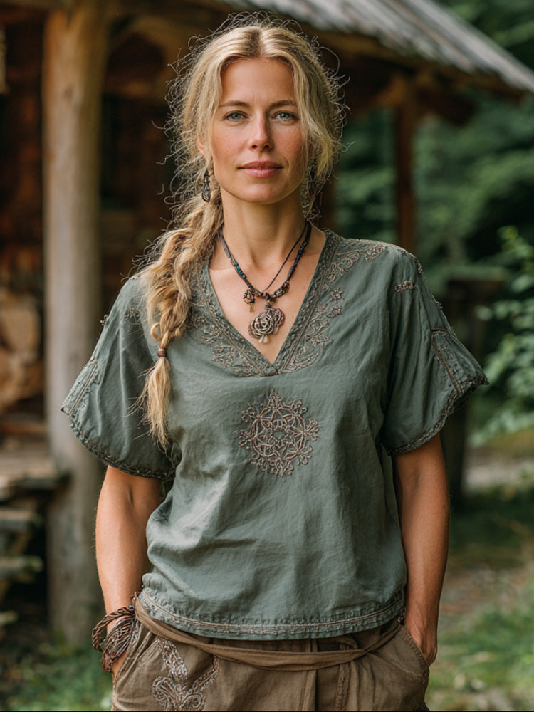Forest Plant And Flower Short-sleeved V-neck Top elevenforest