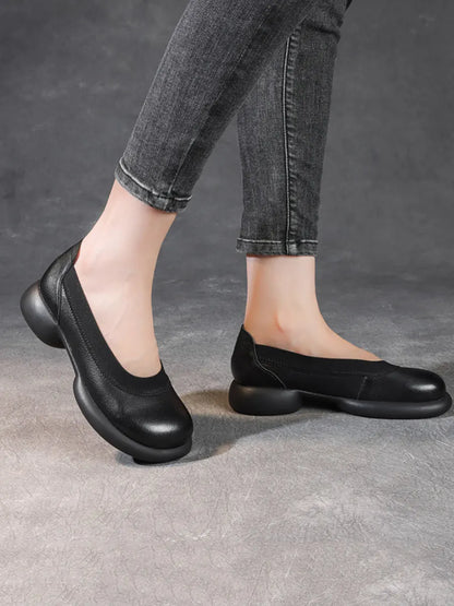 Classic Designed Shoes in a Timeless Cut