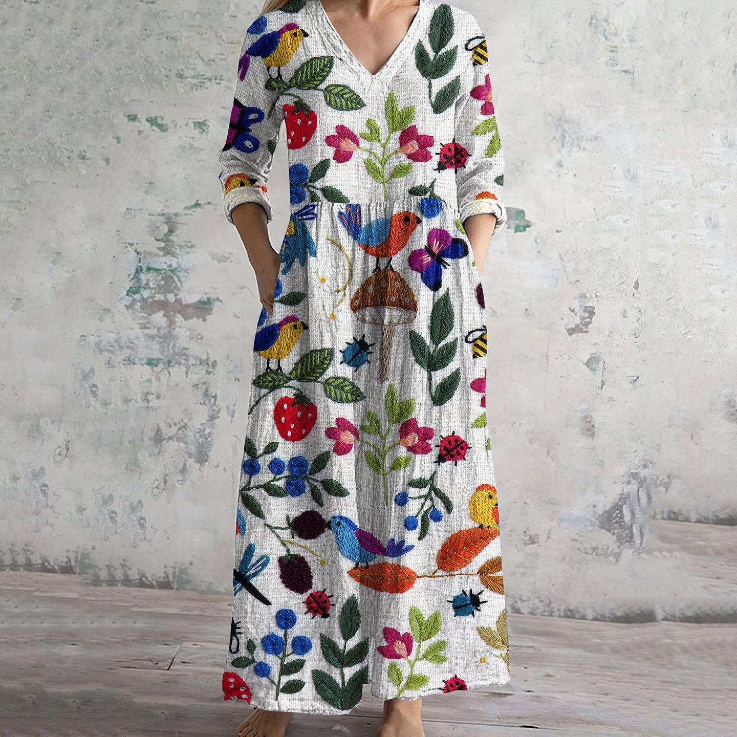 Women's Vintage Birds Insects And Berries Pattern Comfort Dress elevenforest