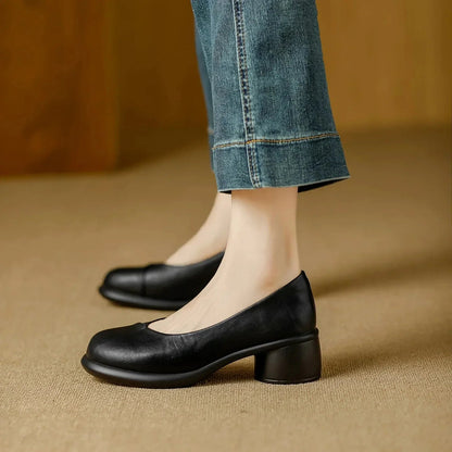 Finely Styled Heels with a Classic Vintage Look
