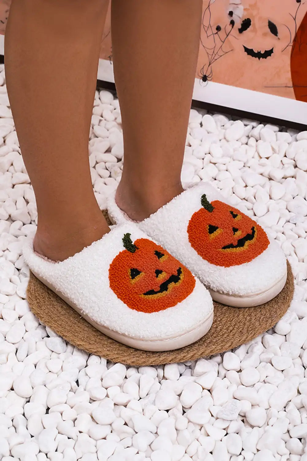 Spooky Pumpkin Print Plush Slippers