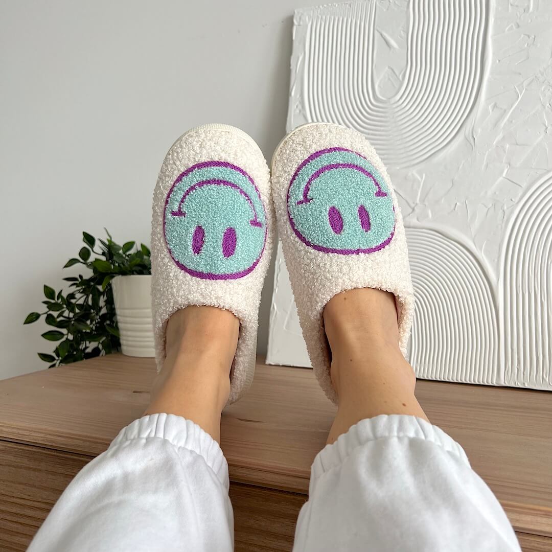 Happy Face Slippers - Buy 1 Get 1 Free