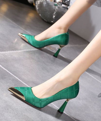 Beautifully Finished Heels in a Timeless Design