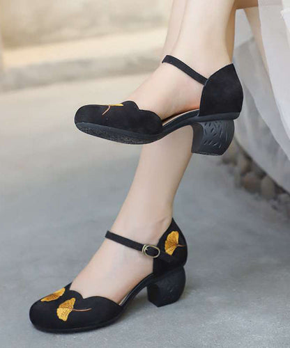 Casually Elegant Heels with a Refined Edge