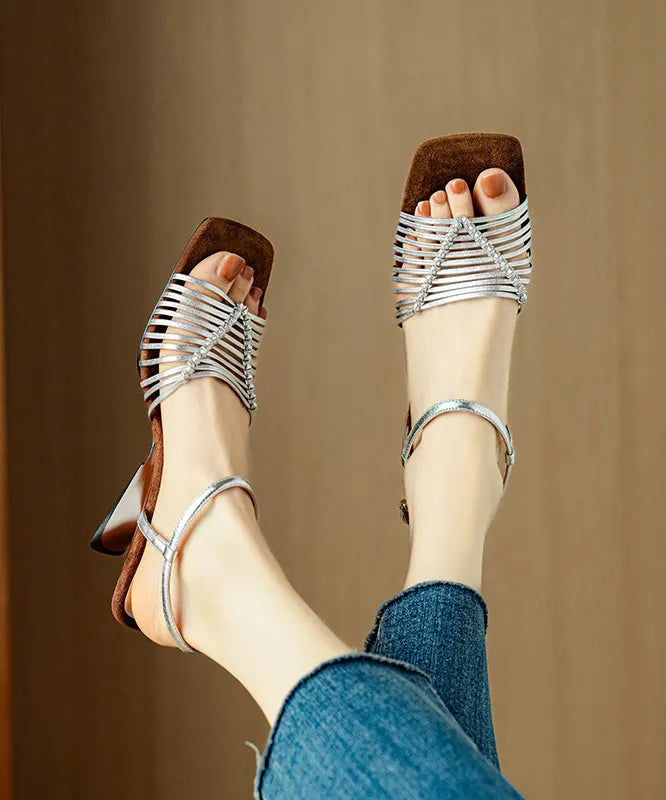 Beautifully Finished Heels in a Timeless Design