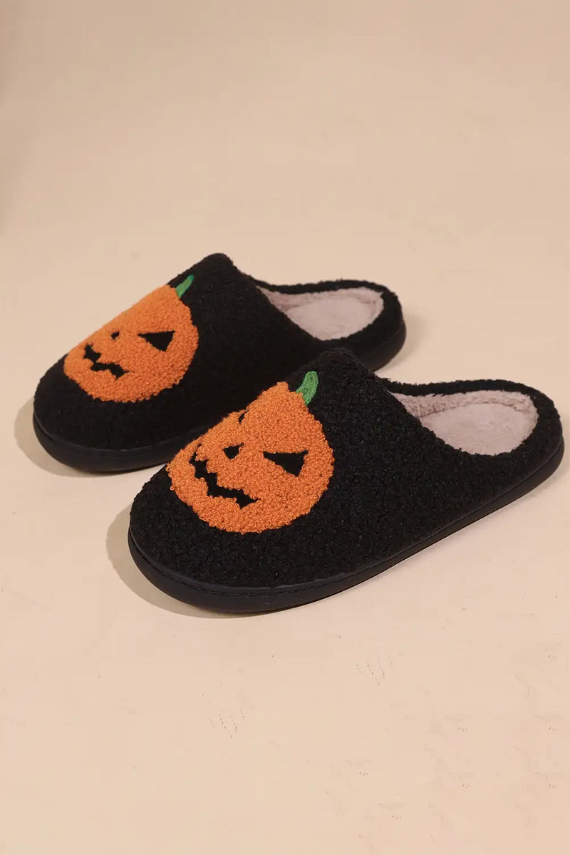 Effortlessly Elegant Slippers with a Timeless Design